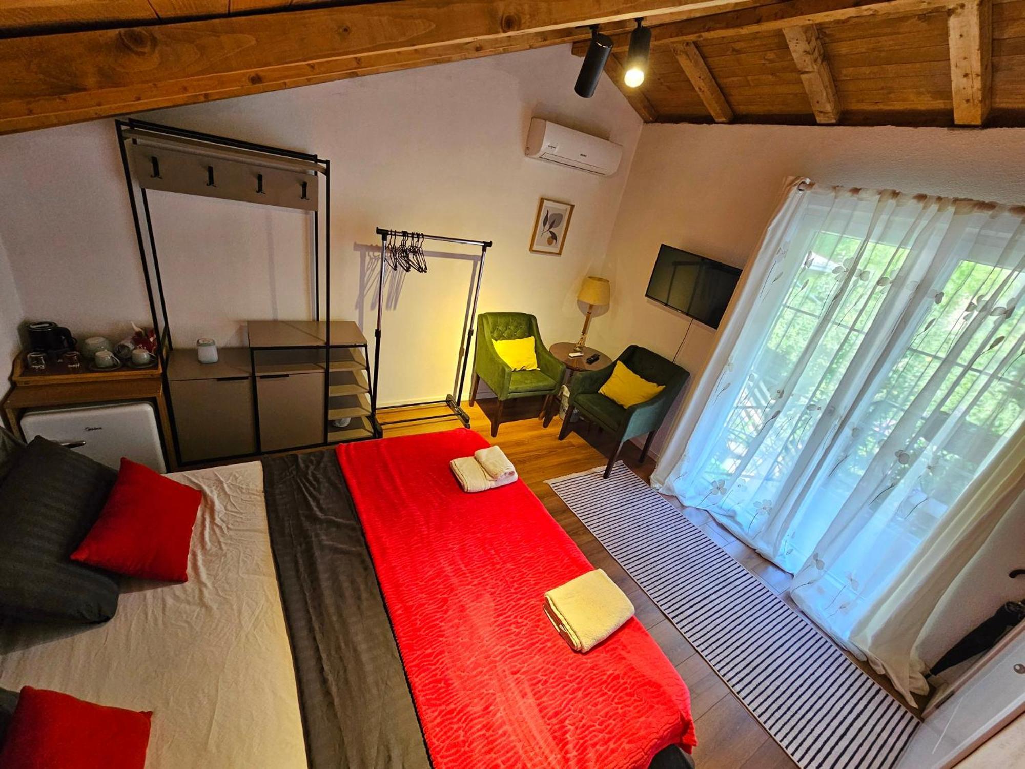 Mati Apartments Prishtina Prishtinë Ngoại thất bức ảnh